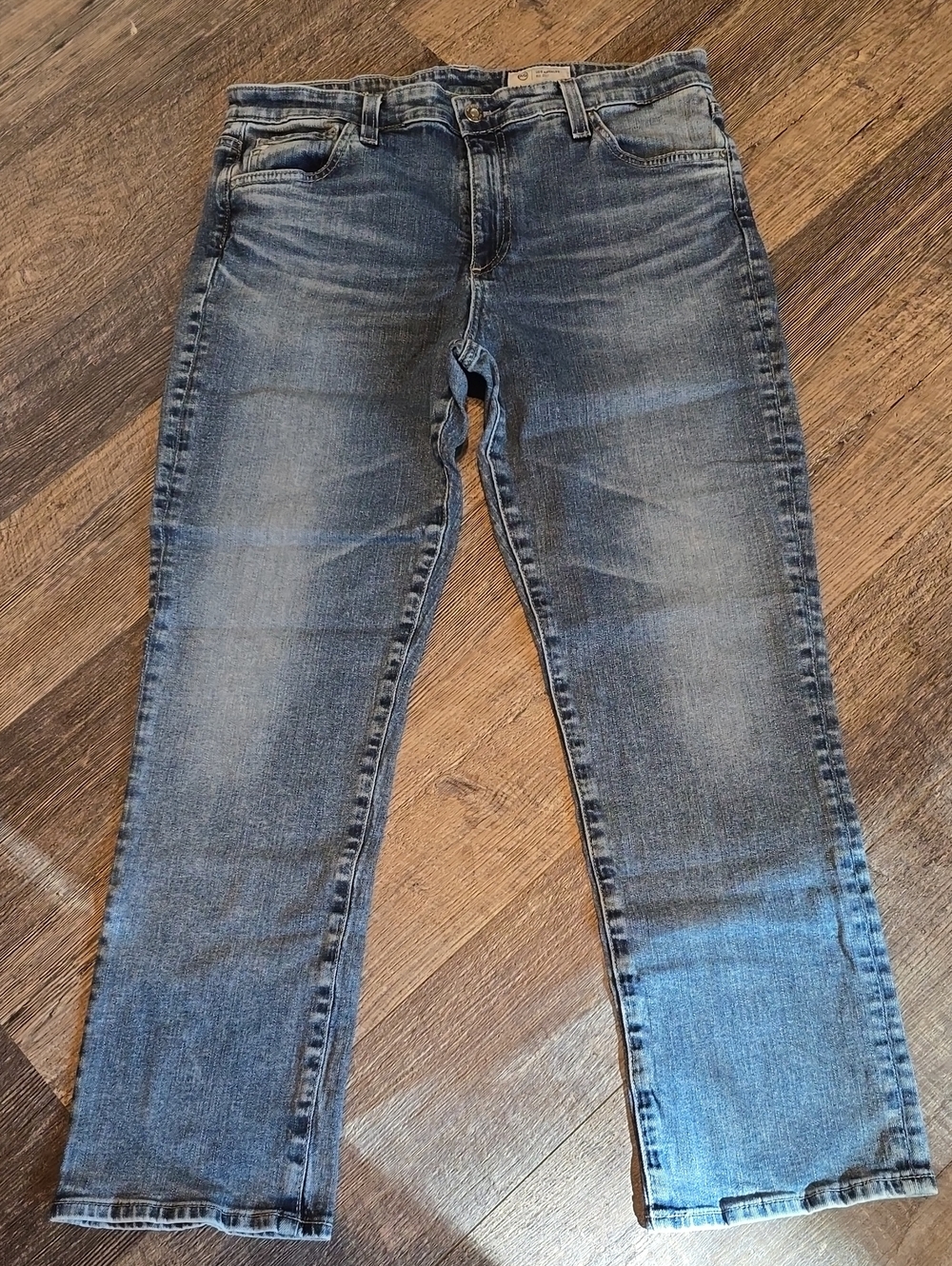 AG Adriano Goldschmied Women's Straight Leg Jeans in Faded Blue 32x27.5